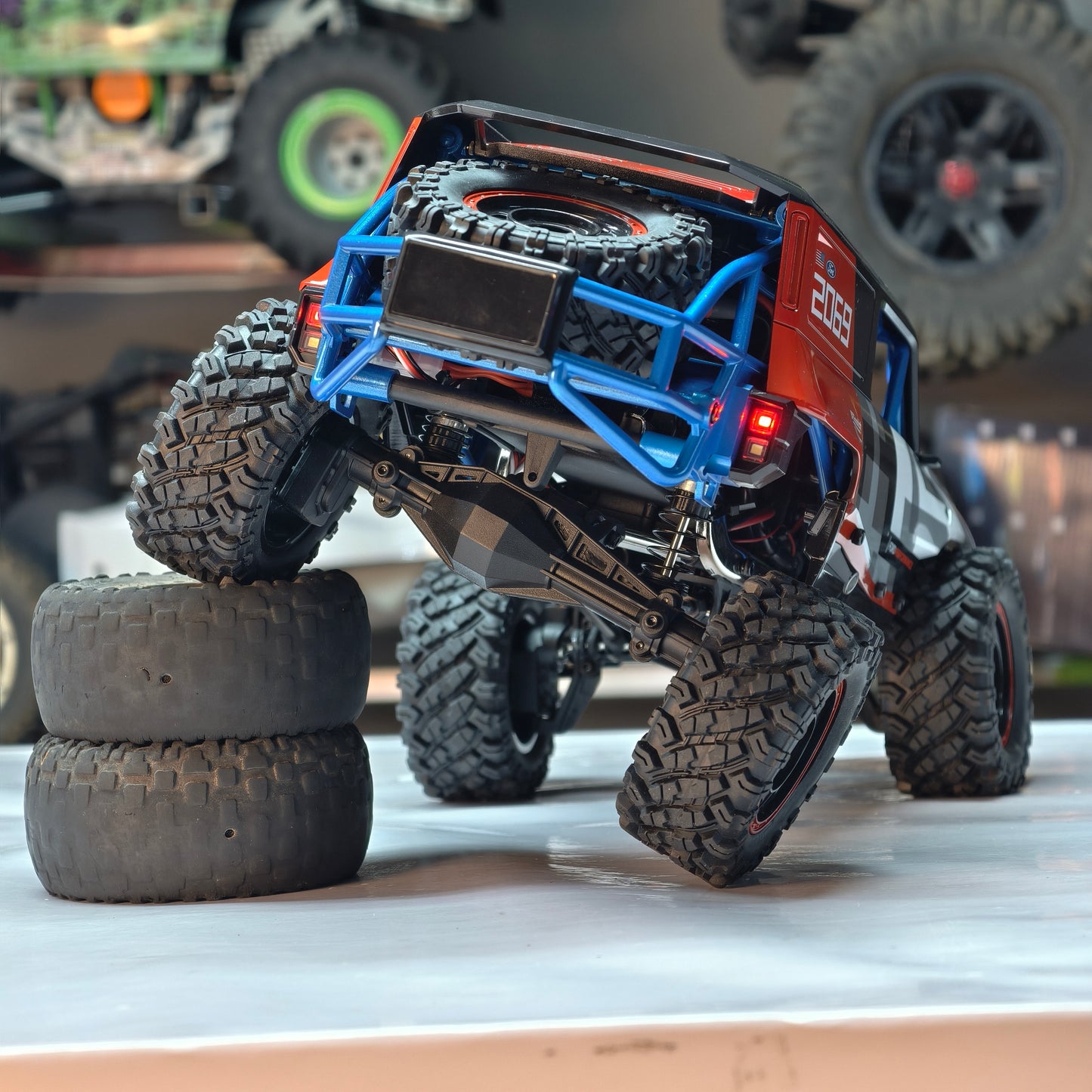 MJX Hyper Go H12P 1/12 RC Crawler – Licensed Ford Bronco Baja 1000 Edition