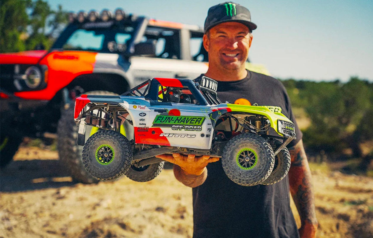 FMS 1:7 Ford Bronco RTR EB Brushless 4WD – Premium Scale RC Desert Truck