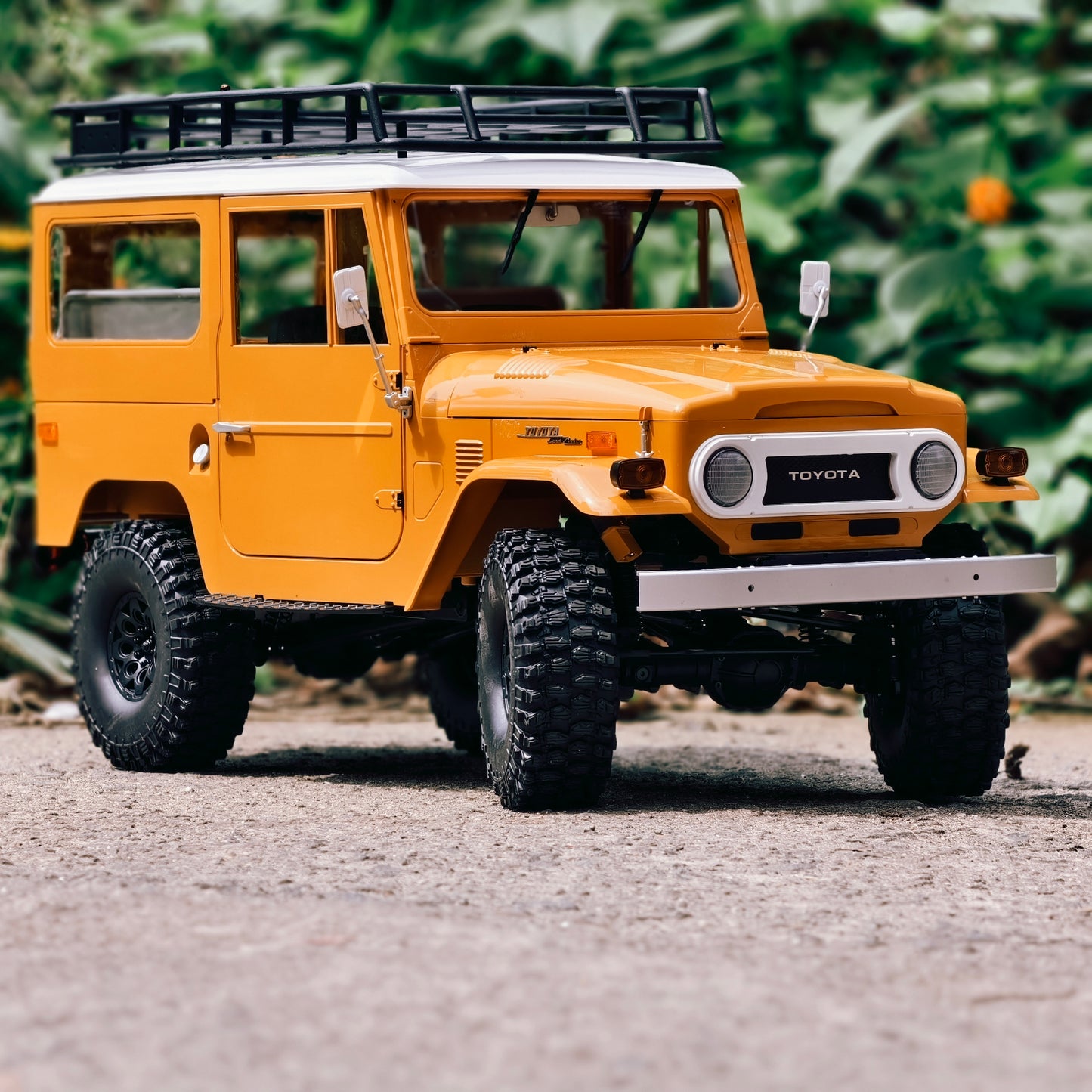FMS 1/10 Toyota FJ40 – Licensed Classic Scale RC Crawler