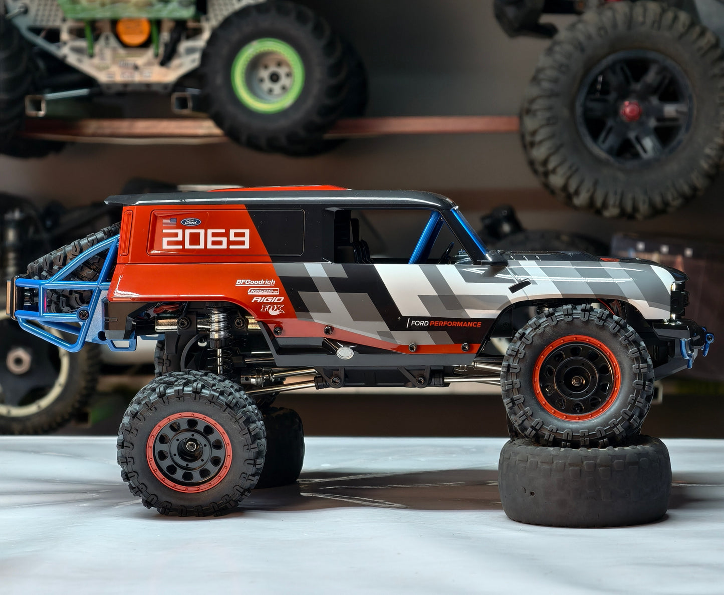 MJX Hyper Go H12P 1/12 RC Crawler – Licensed Ford Bronco Baja 1000 Edition