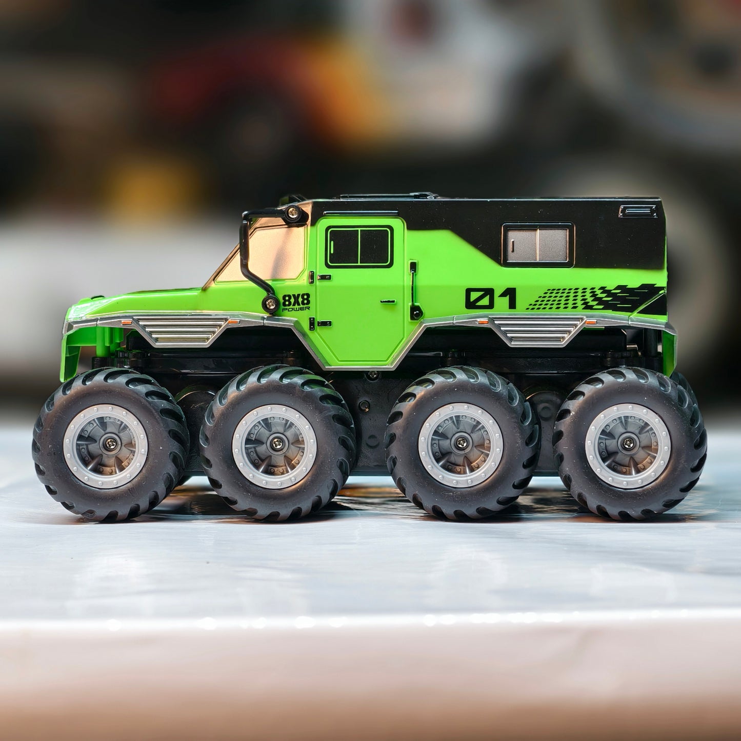 8x8 Amphibious rc car (waterproof)