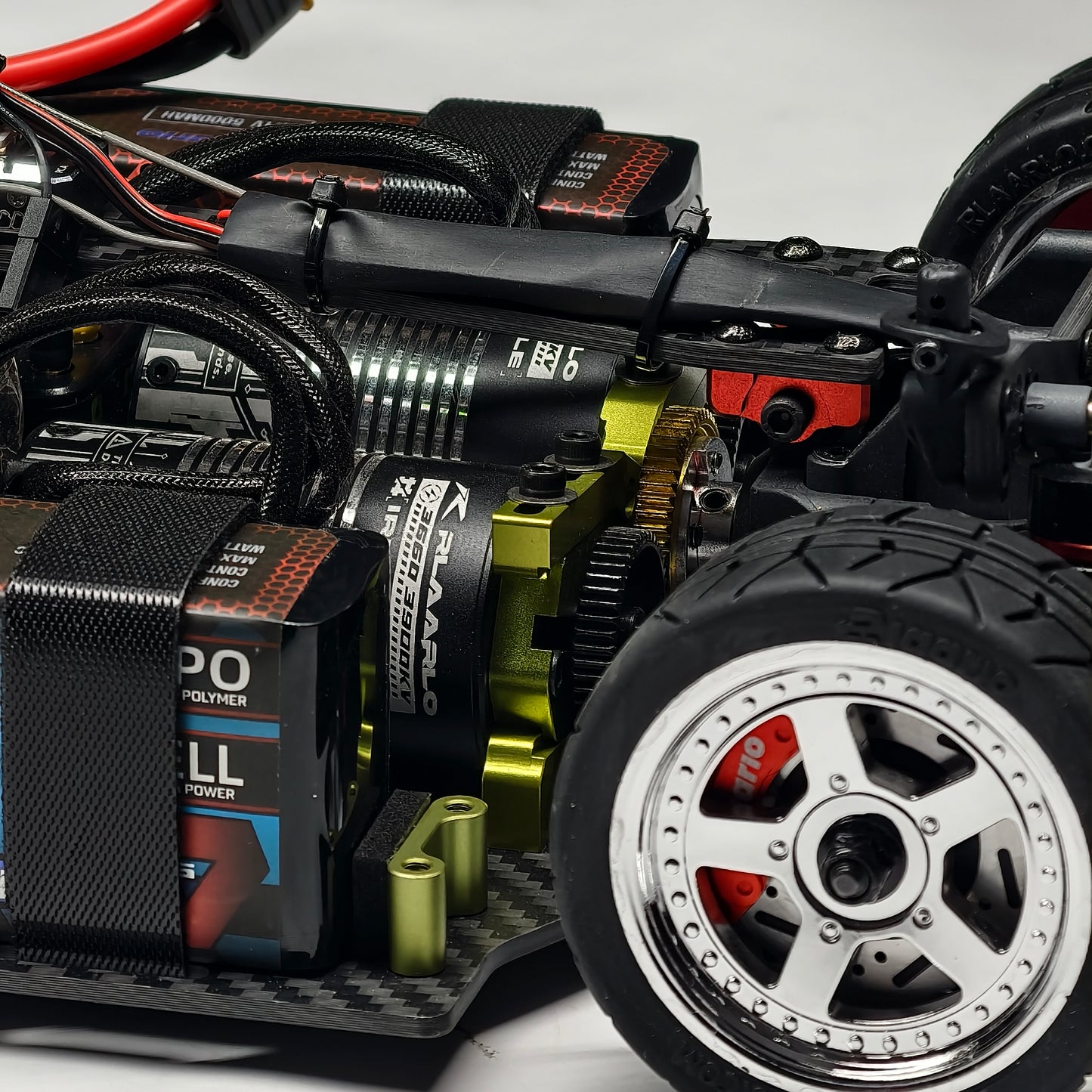 Rlaarlo 1/10 AK-787 Dual Motor RTR Standon – High-Speed On-Road Racing Car